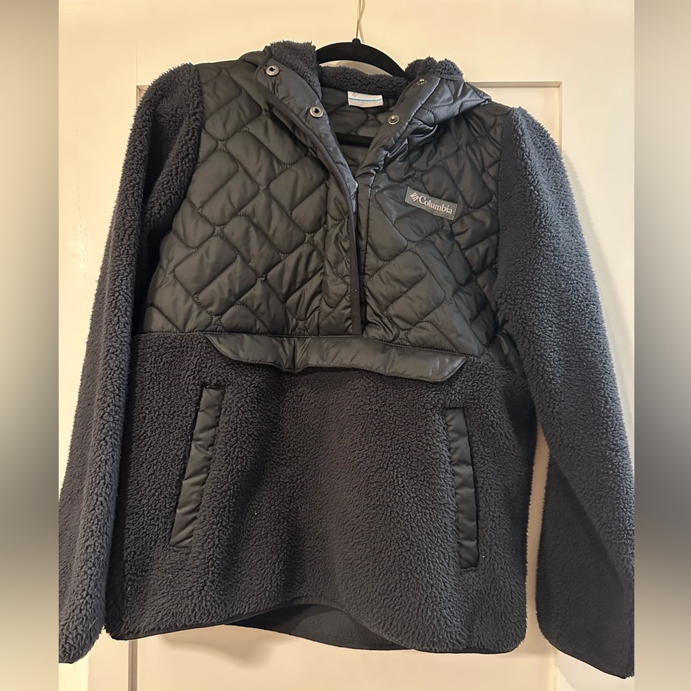 Women’s Columbia half-snap jacket